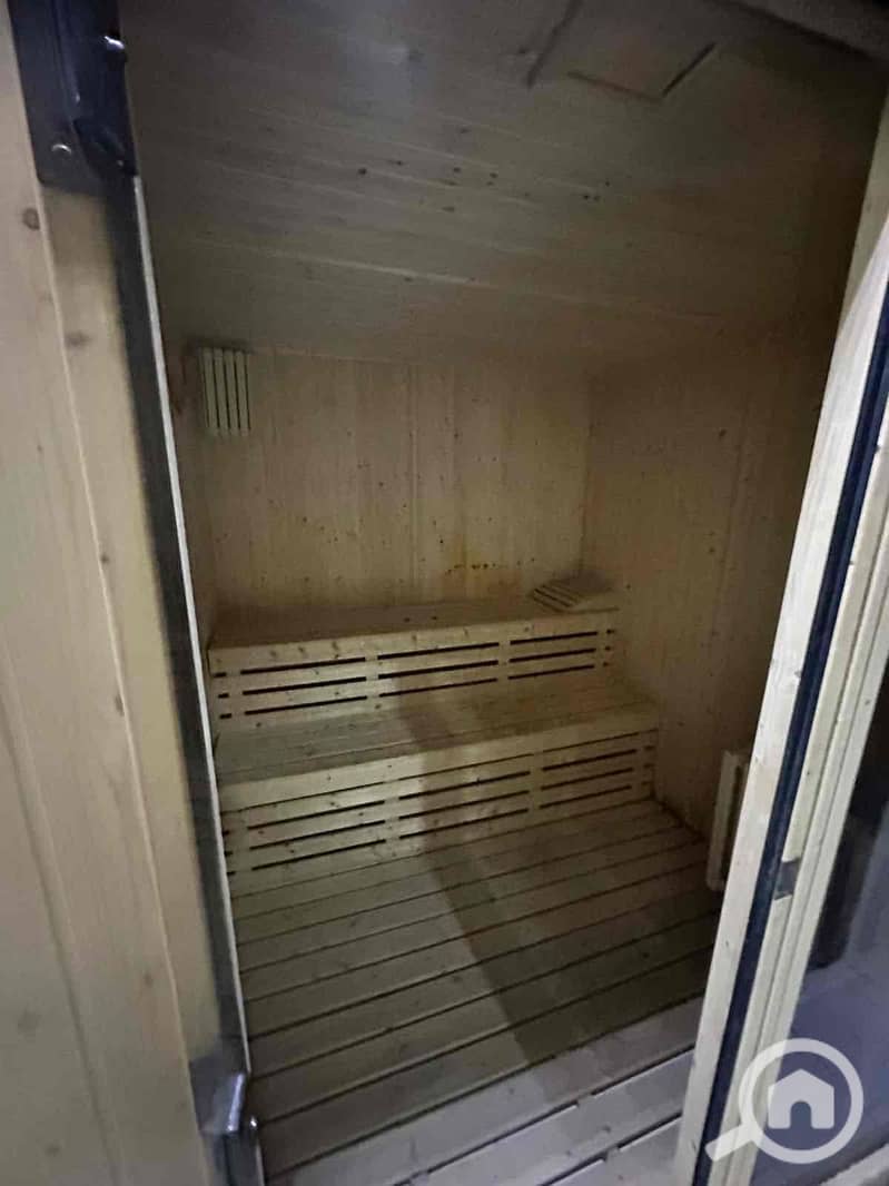 20 740065bc-d708-4a7c-a6aa-c6dd20e494ce. jpg