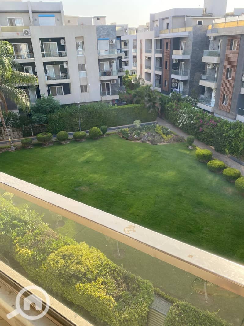 9 fd42ff68-4982-4a03-8f1e-1c29b0867a53. jpeg