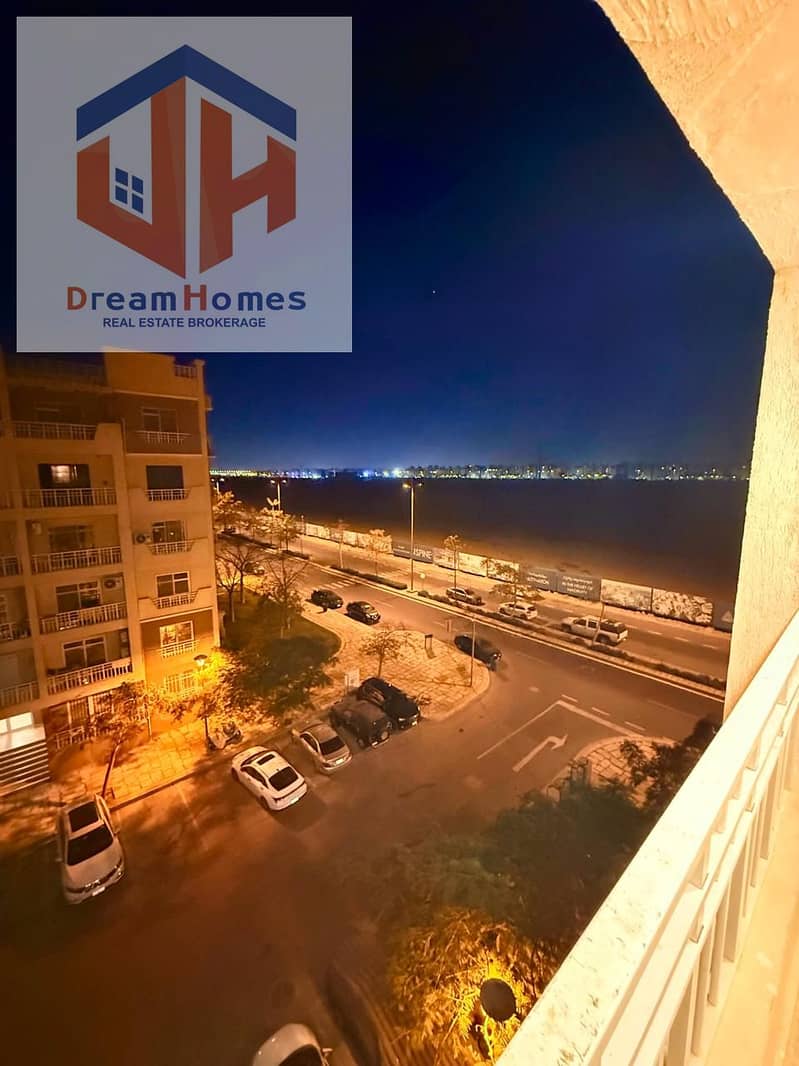 11 e082de71-5685-4907-a66a-660c3445b685. jpg