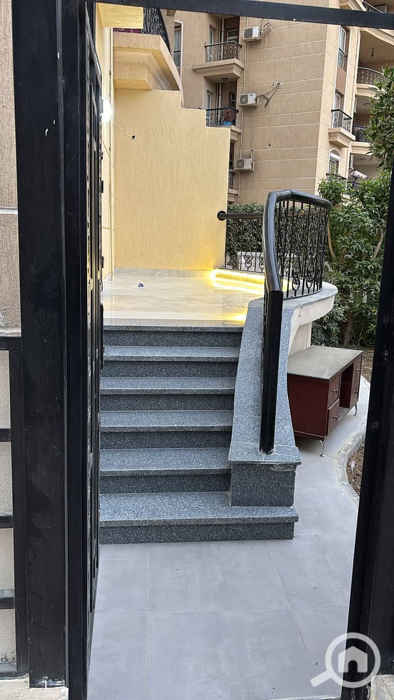 4 15d806be-87b8-47f0-9e66-c8a904ce658a. jpeg