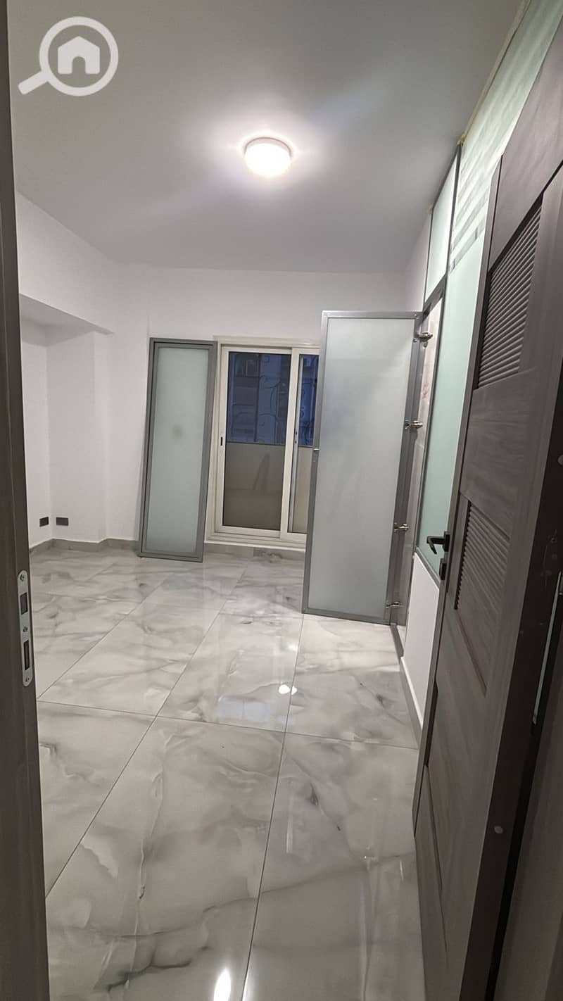 7 1b637cbc-26fa-4eec-b797-f47873fc91bc. jpeg