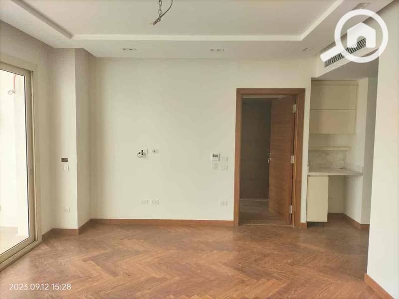 7 17dfcd36-8d4c-465f-becb-d08448e3e977. jpg