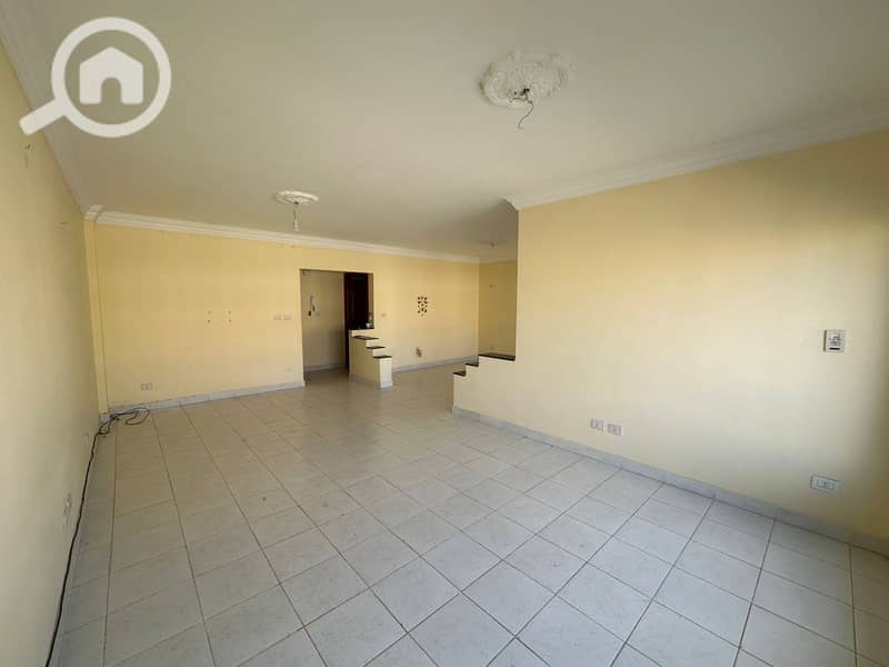 4 cf68d2c9-788d-4d64-b089-3ca2dce57f1f. jpeg