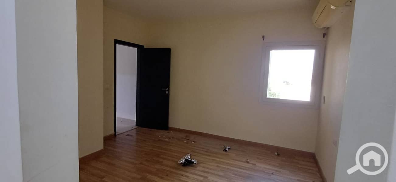 5 262c36f4-3520-42fe-98b1-f4b949d50eef. jpeg