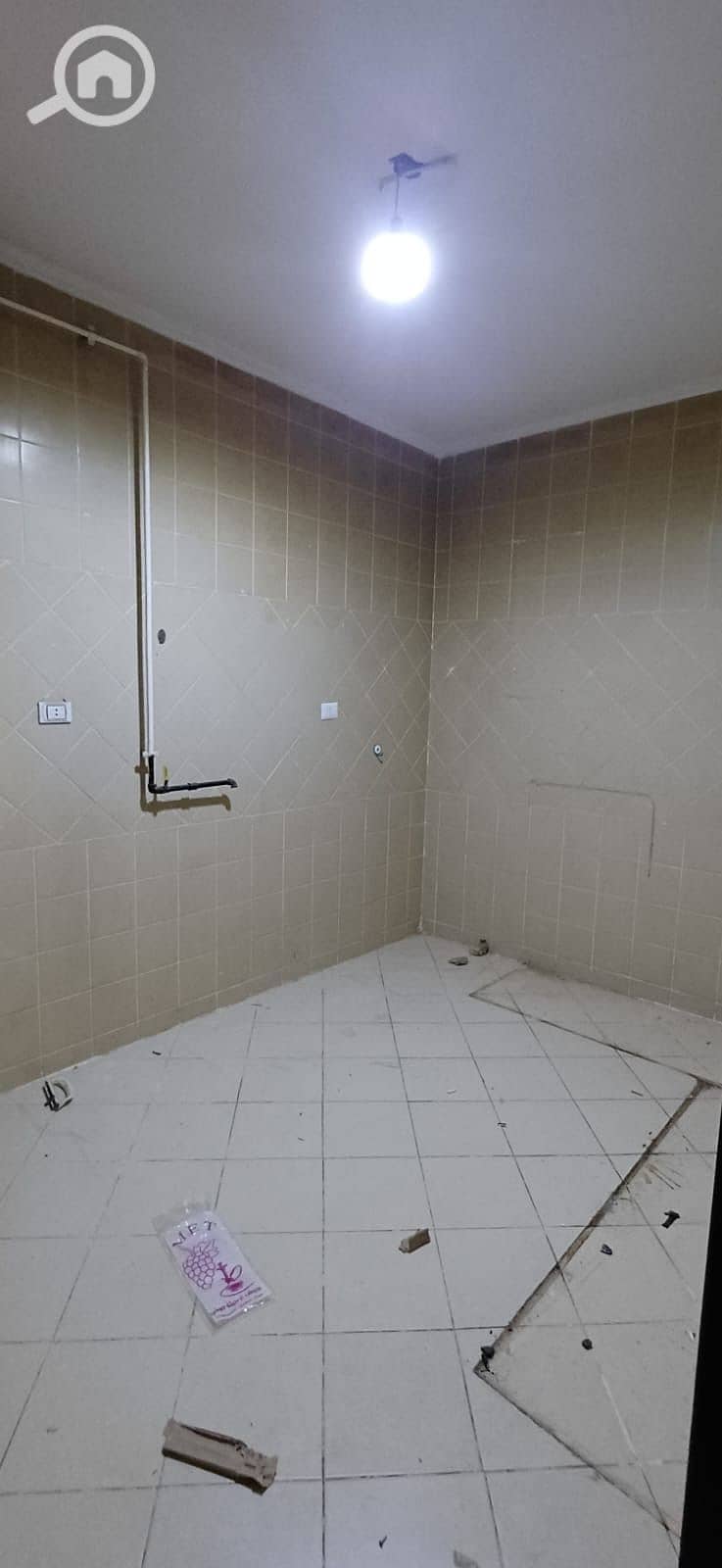 8 4c97a4a9-87f2-46fc-a5a6-d9f61c60ec52. jpeg