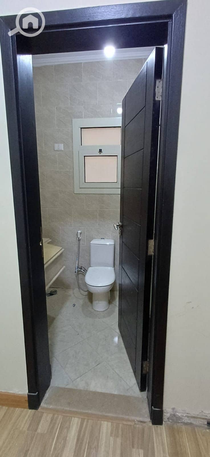 13 b5d461d3-d44e-44b0-bc88-389db75ae06f. jpeg