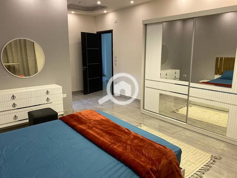 16 8580865f-9c43-48a5-8320-f4e37a024733. jpeg