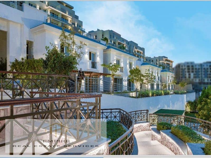 4 dec86d4f-48f4-4daf-9122-18984a8edf65. jpg