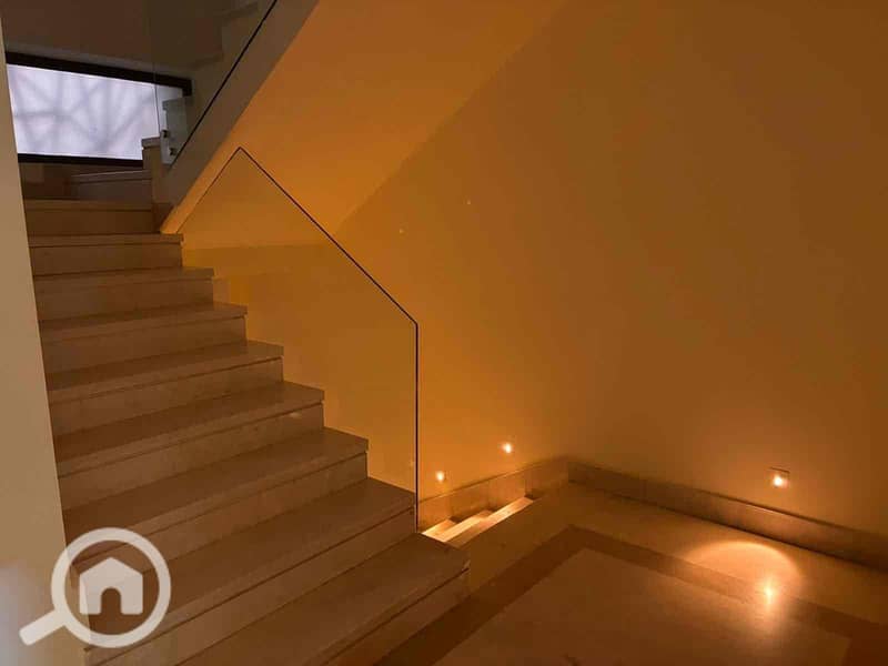 2 02bb8768-4bc2-4eaa-9af8-1f43be6cc36e. jpg