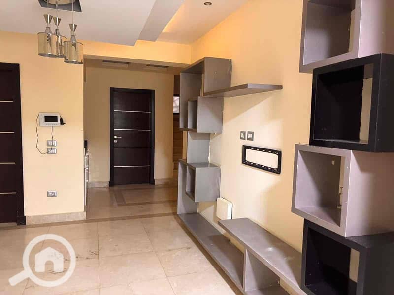 7 bc916d37-333b-4230-af35-d0d5251ef921. jpg