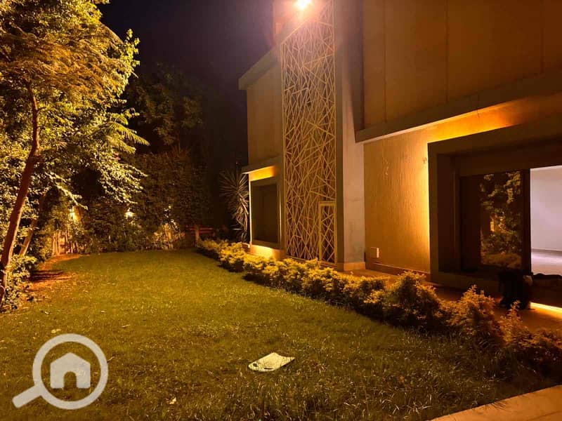 12 d5c96d62-1ef5-41c9-b336-9e626a7c377e. jpg