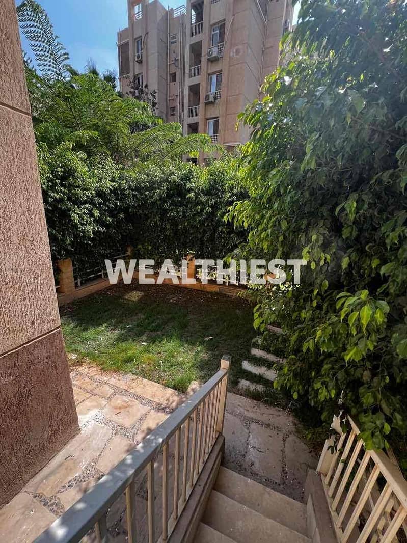 3 62469924-fab2-45c6-90b7-9d489e731d61. jpg