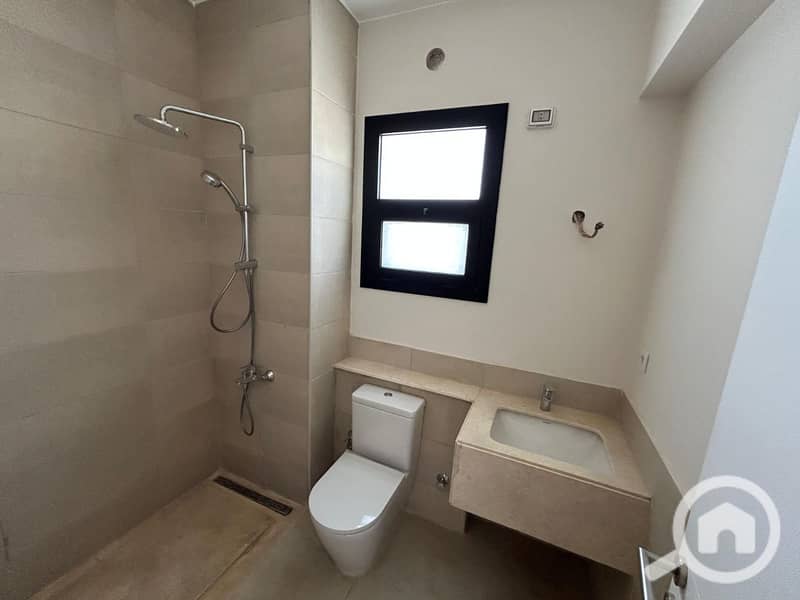 10 WhatsApp Image 2026-01-16 at 17.22. 13 (1). jpeg