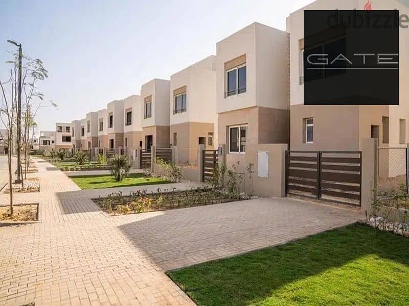 2 82836783-800x600. jpg