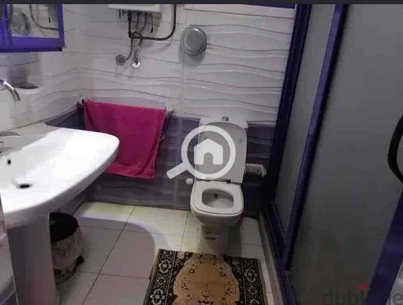 4 f78960f2-f3b7-4d1a-83b0-1f984c6e52a0. jpg