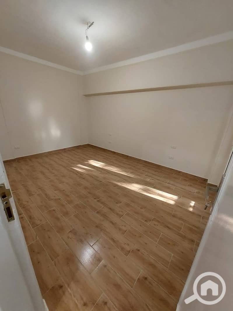 7 dff4080b-72ed-4f8e-8172-78b4b48aba27. jpeg