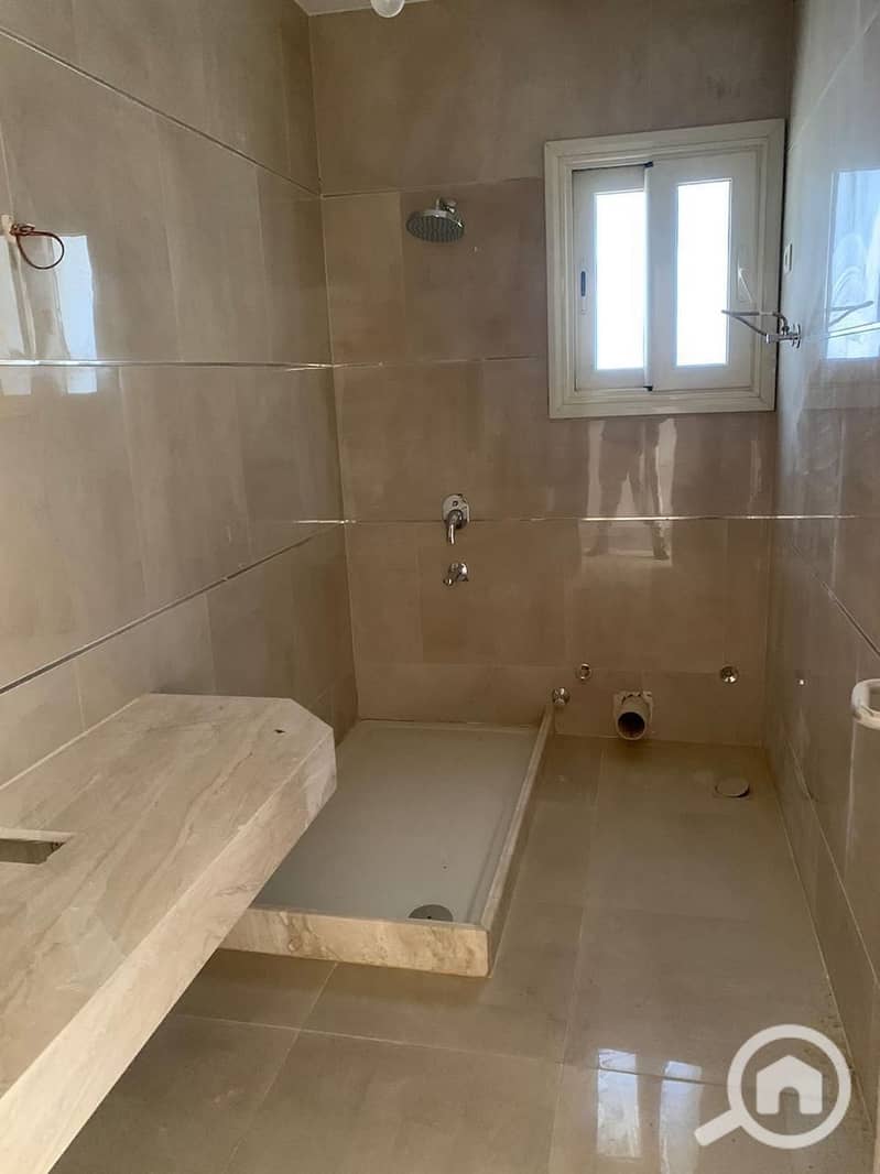 12 WhatsApp Image 2026-01-27 at 18.50. 17 (1). jpeg