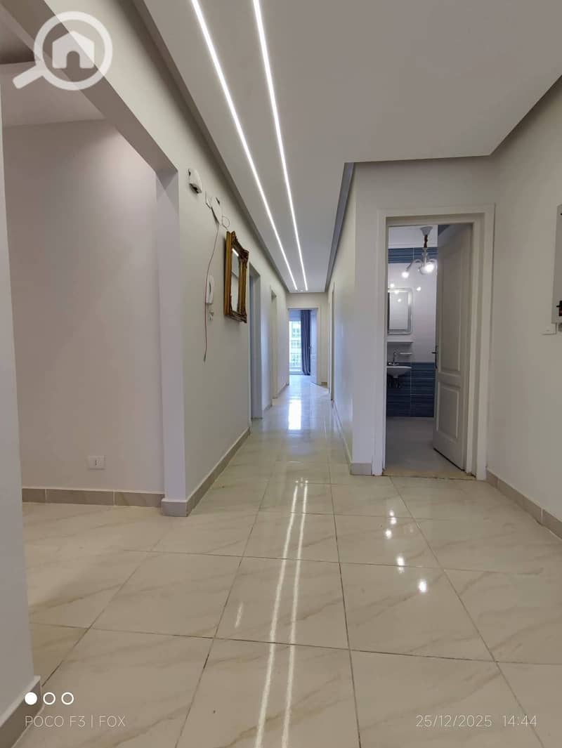 7 f52a914a-8d55-48d6-9a8b-dd1f575b33b9. jpg