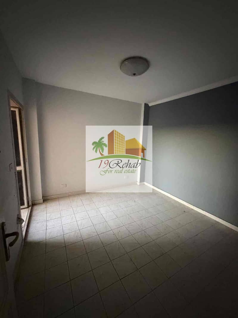 4 38d49d9e-8ffc-4834-b4eb-4fb0ee641bb1. jpg