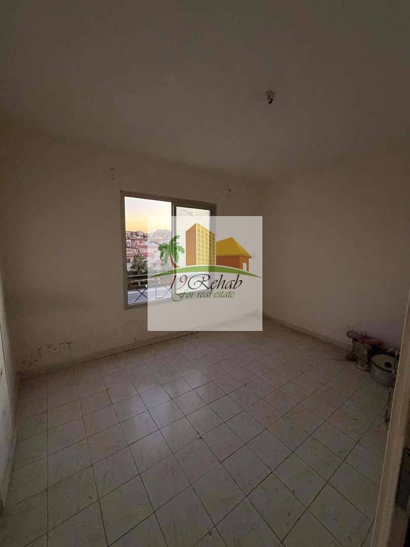 5 7dbe10f6-1757-46d0-8c67-2942602c8303. jpg