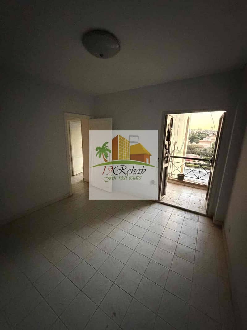 7 4cefd615-a5df-45f1-8d1e-3b8706ba702d. jpg