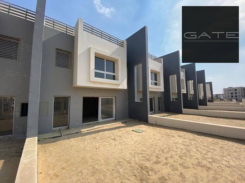 10 WhatsApp Image 2025-10-18 at 15.58. 02_7d3289dd. jpg