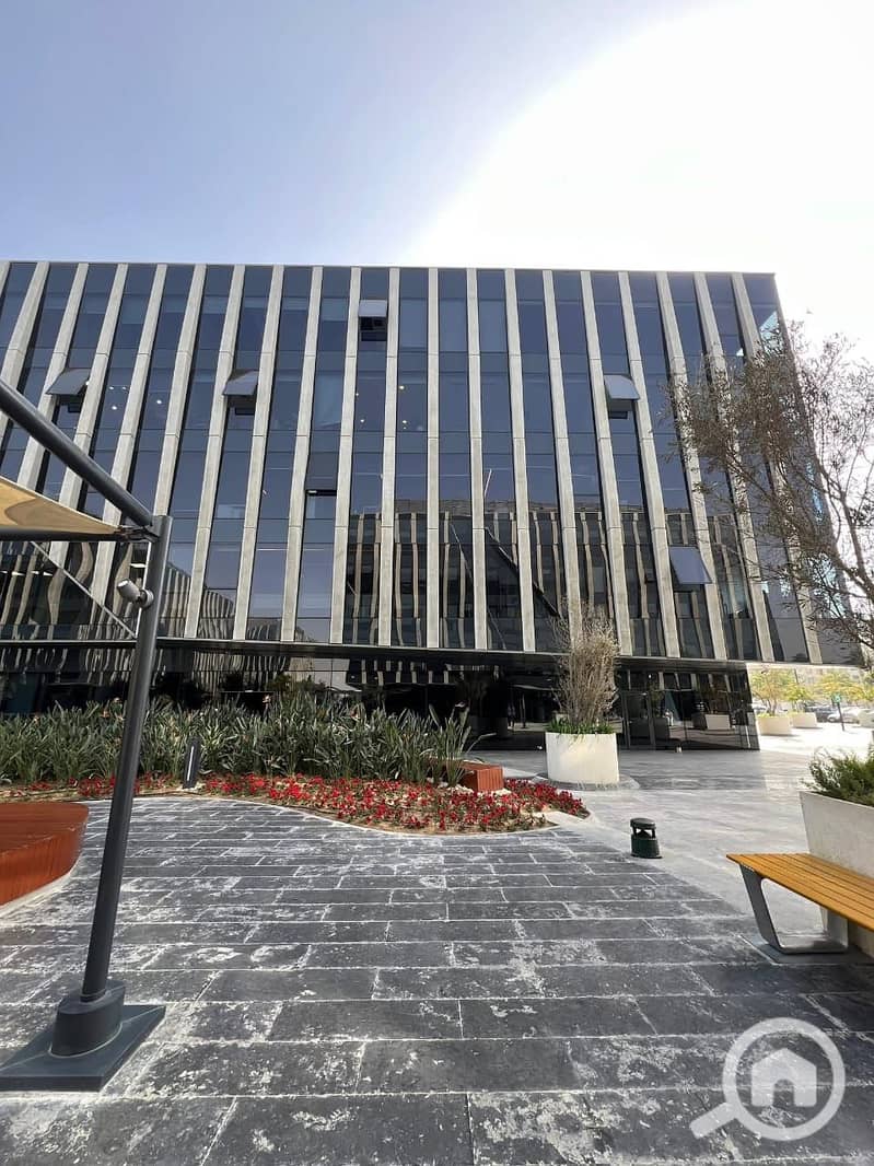 4 WhatsApp Image 2026-01-16 at 11.22. 17 PM. jpeg