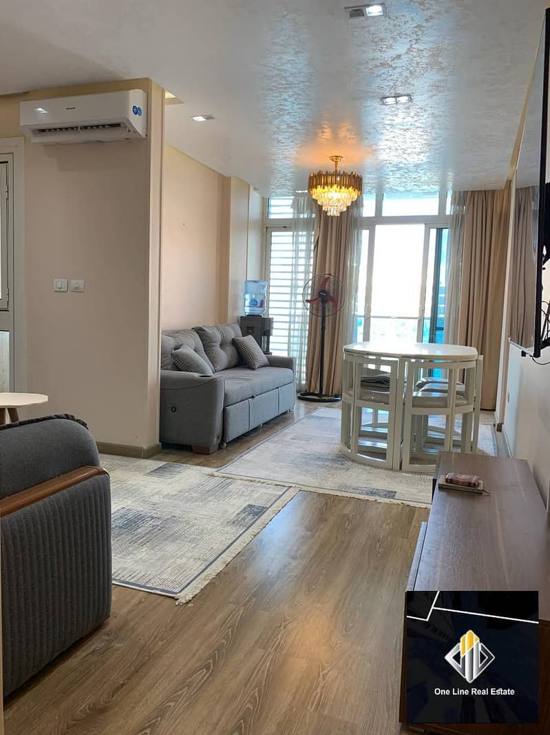 9 c22a8e9a-dc22-4b75-a5d5-a7c317c8f4ce. jpeg