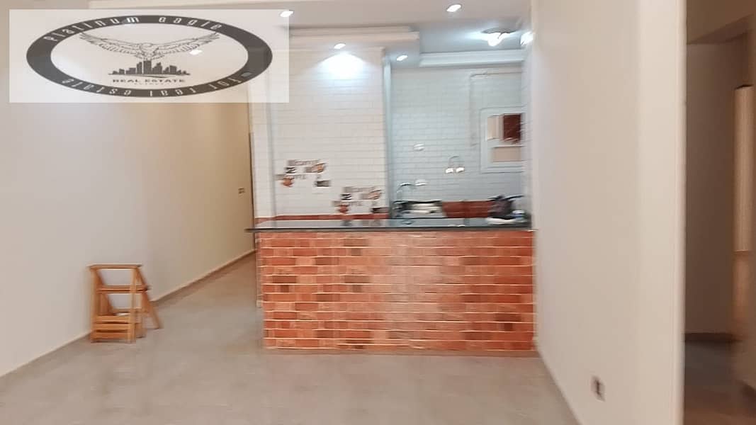 13 b2eebb46-f3eb-4914-86b1-c9d4887a5a5f. jpg