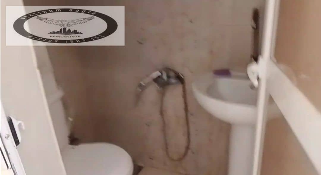 17 9453e46e-8810-4a86-b3b7-41204e476825. jpg