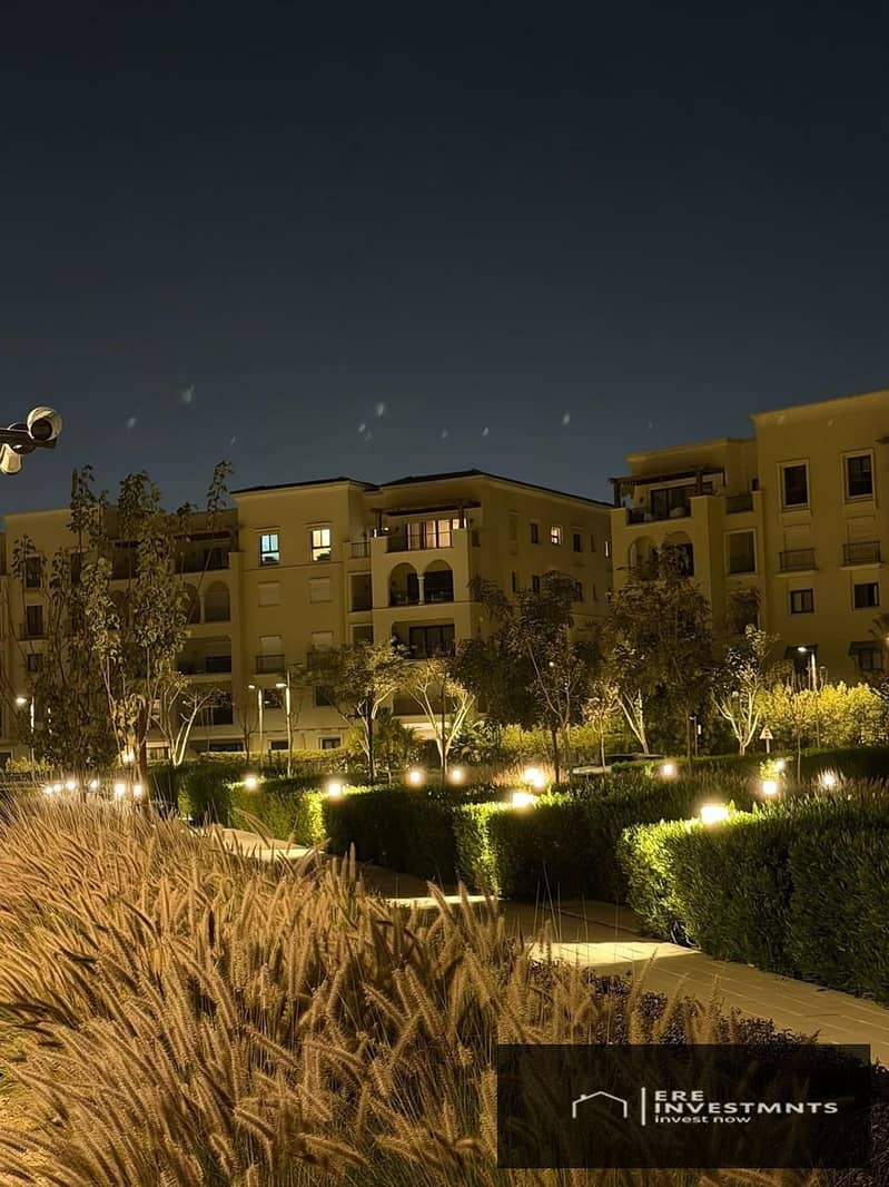 3 6f396606-da08-47a3-8eee-5480ddc1b467. jpg