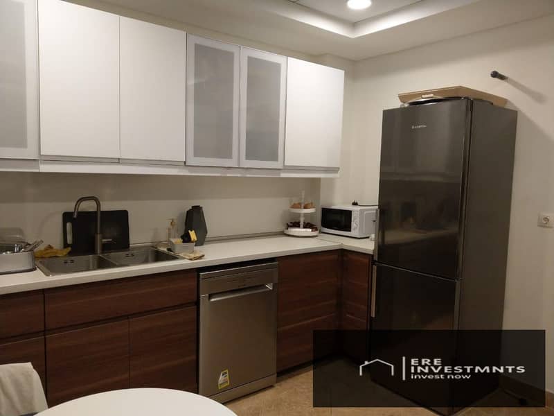 4 90cb307b-f408-4aab-9f84-87e40156b0f3. jpg