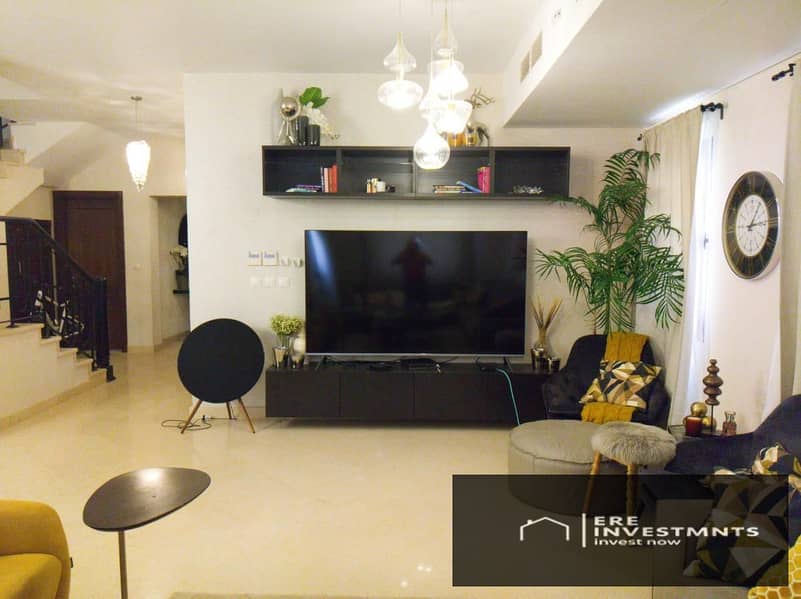 6 ed771e76-8c8c-415d-b2f1-08290ffad908. jpg