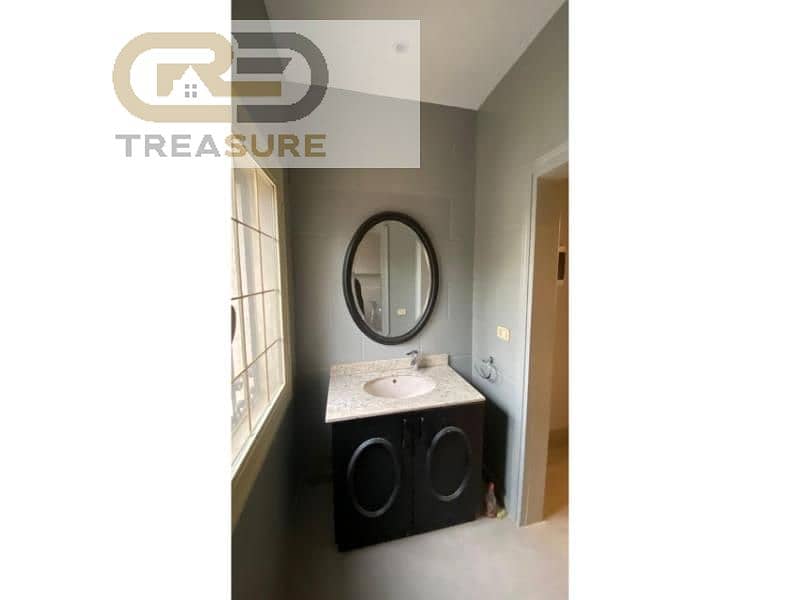 5 WhatsApp Image 2026-01-22 at 5.05. 09 PM. jpg