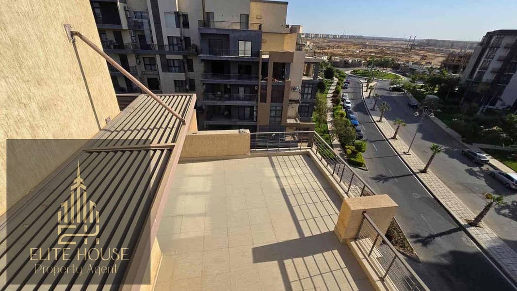 IMG_7565. jpg IMG_7565. jpg