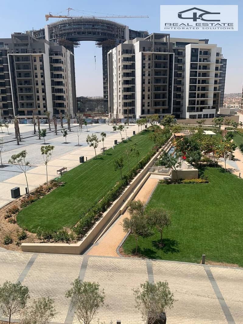 11 602453391_122136823250974092_1442643612226924796_n. jpg