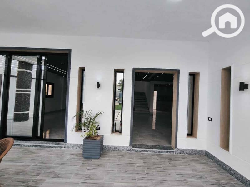 9 9b0d6b98-ee17-4370-a01b-c3477a32060f. jpg