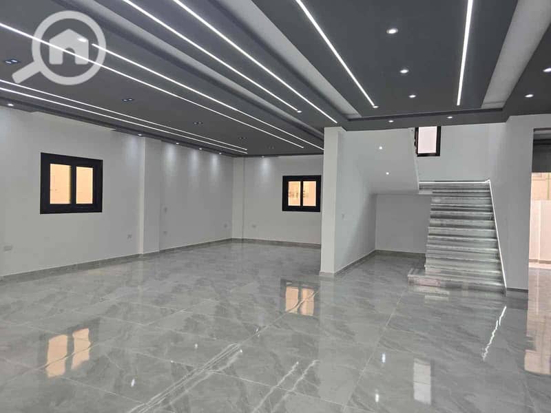 20 0948f105-e4de-44b8-ae0e-0429b630b058. jpg