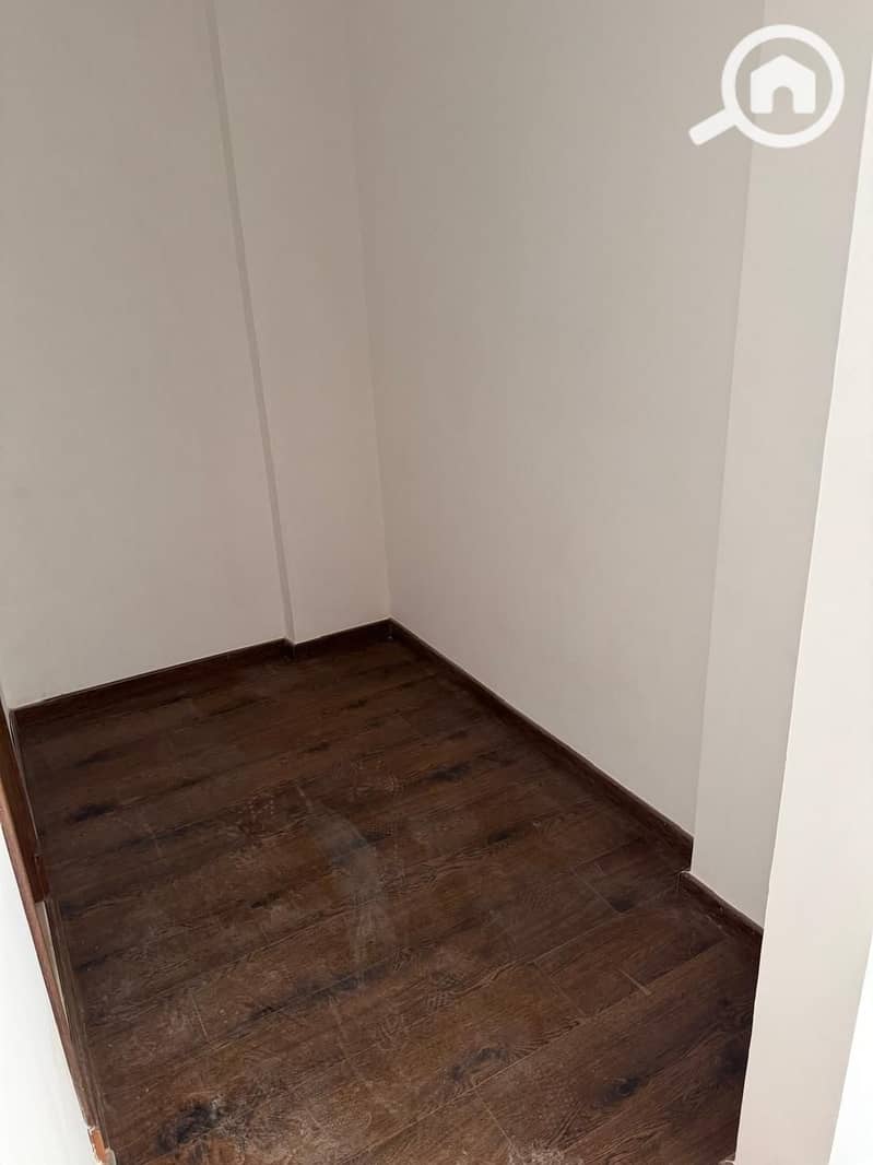 5 WhatsApp Image 2026-01-27 at 8.00. 18 PM (7). jpeg