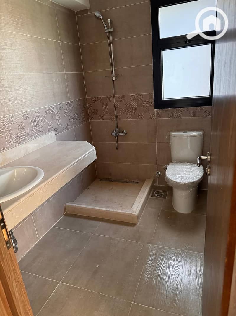 10 WhatsApp Image 2026-01-27 at 8.00. 18 PM (4). jpeg