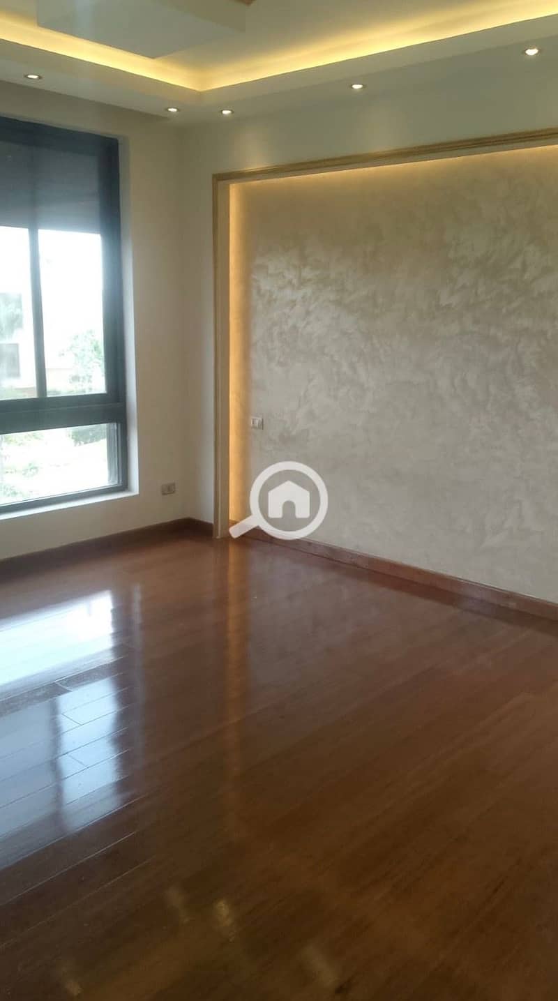 9 44d835c6-554d-48a5-a4e3-b7b1c81535ab. jpeg