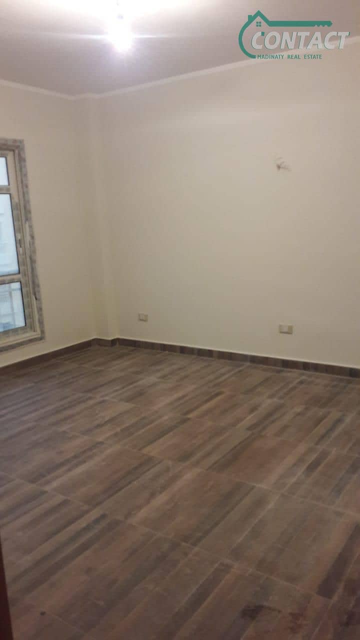 7 a28558c0-b614-44ad-9e29-40b9c644872e (1). jpg