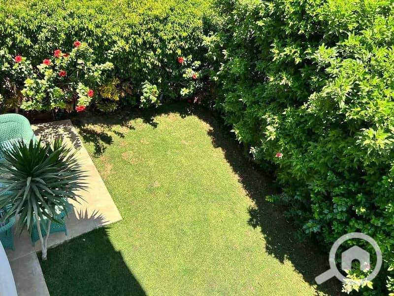 8 a3d98006-a500-47c9-8cfb-0520e77878d6. jpeg