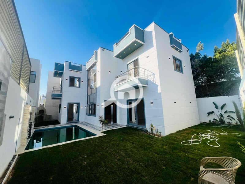 15 e7c224a9-f6d3-4280-8557-e049b5358a73. jpg