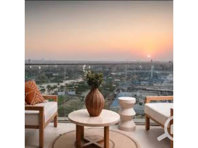 2 images - 2025-09-26T120727.650. jpg