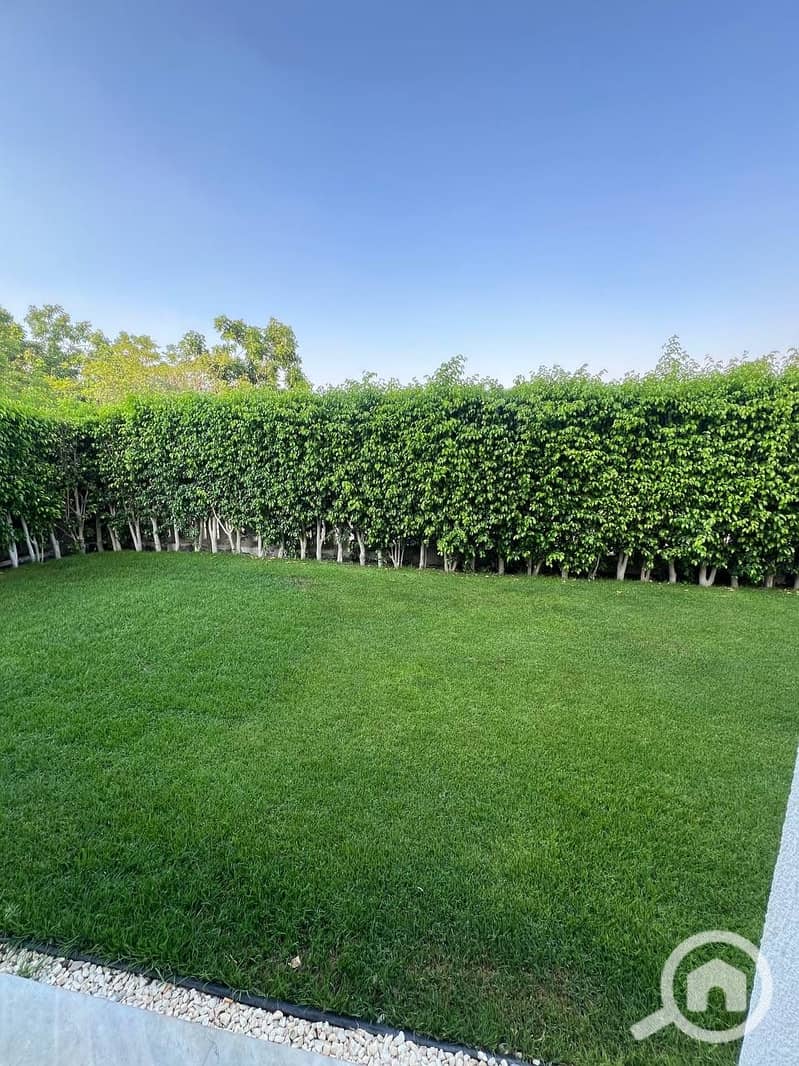 9 2d8a5e4d-3460-4ed2-b8d5-a1d56b657932. jpeg