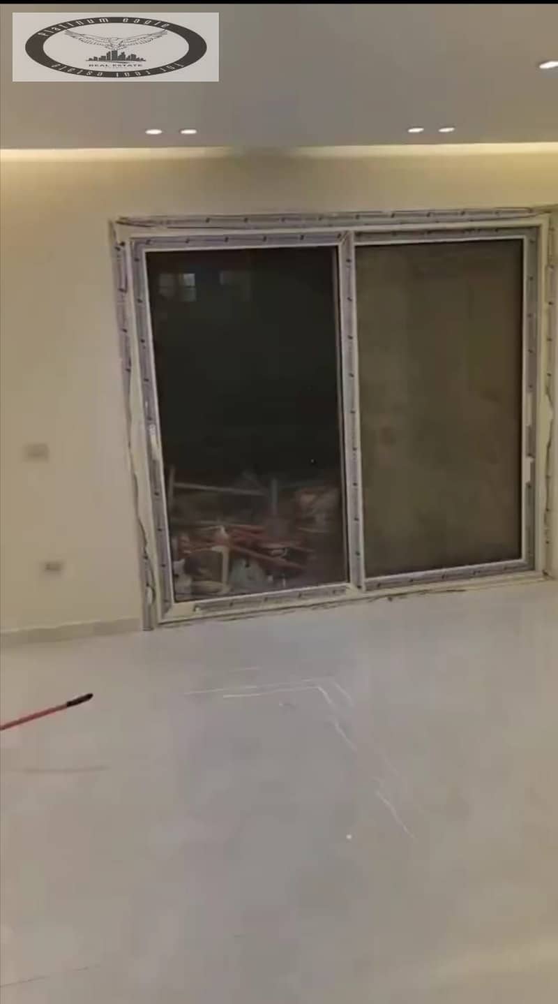 8 ce023361-315e-4dee-97d1-4b33840b5ace. jpg