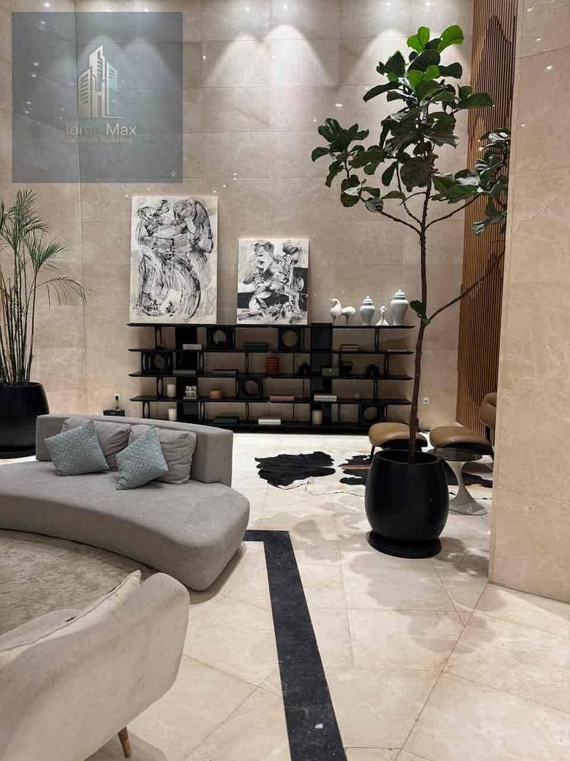 10 7f92f742-9489-4aa6-92ae-dba2176dcba6. jpg