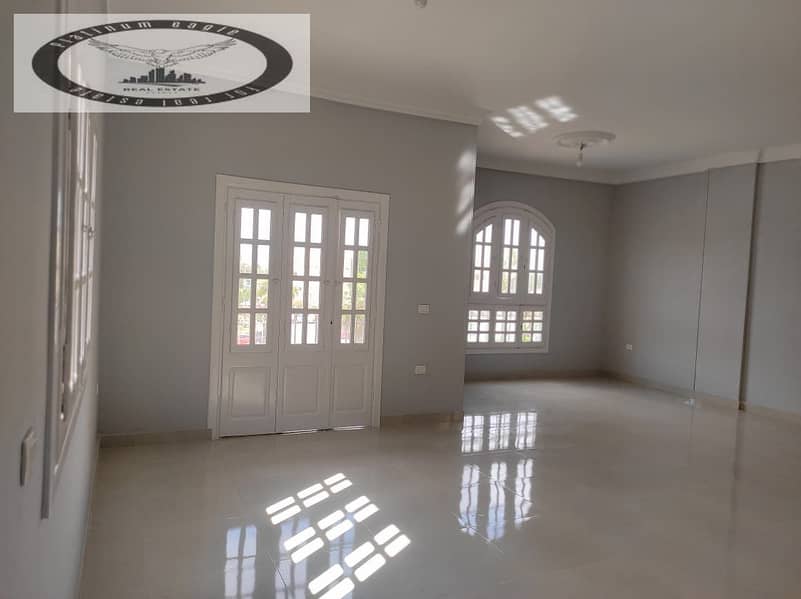 2 306cd461-f2a3-417e-b488-cb7f1fe71360. jpg