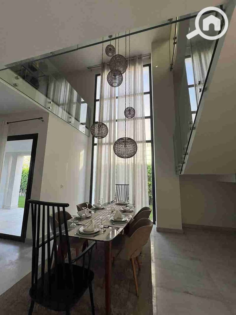 7 IMG_20251021_180827_818. jpg